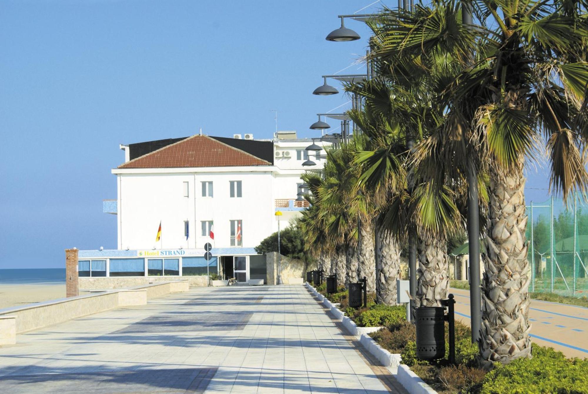 Hotel Strand مارينا دي مونتينيرو المظهر الخارجي الصورة