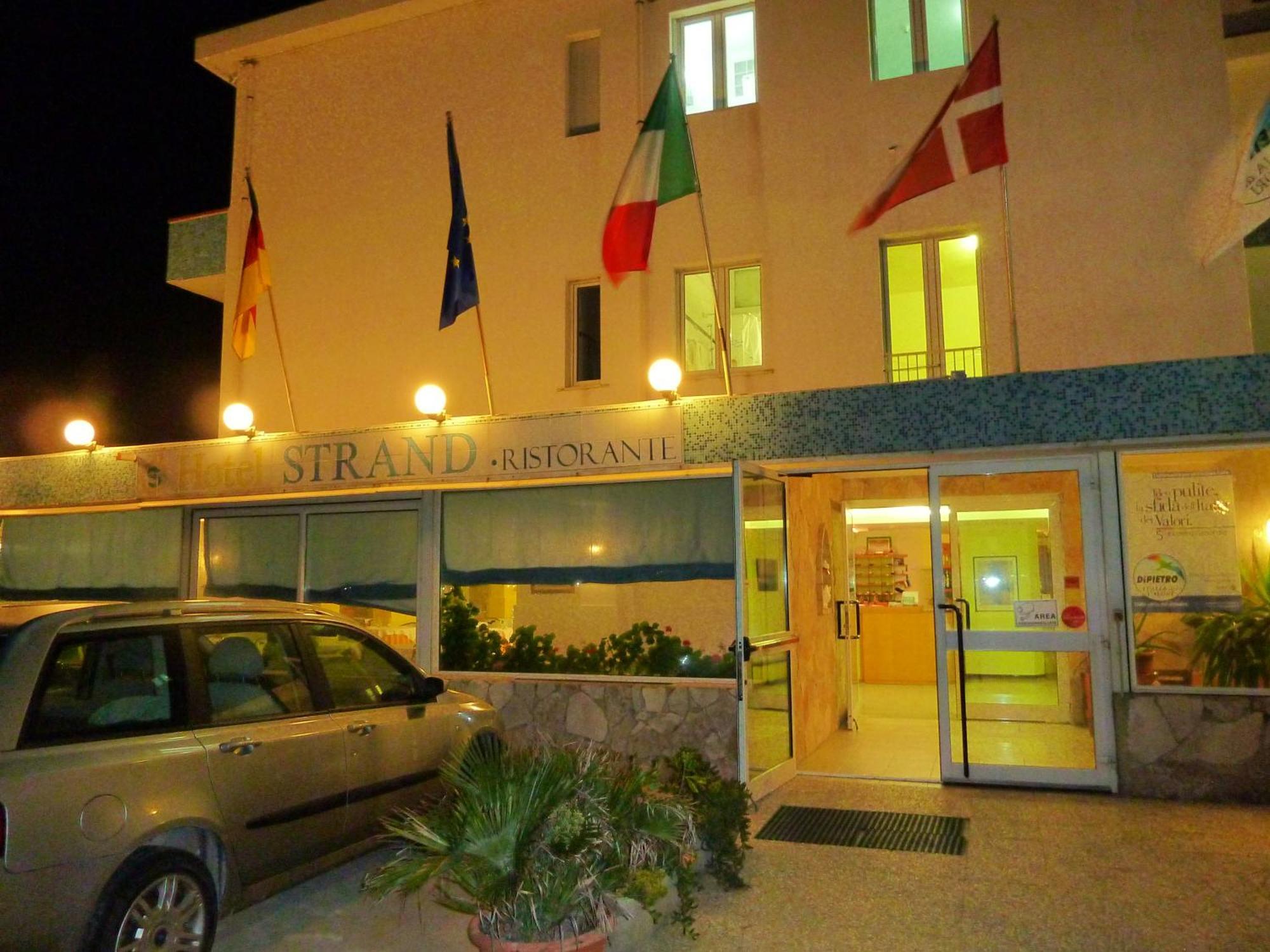 Hotel Strand مارينا دي مونتينيرو المظهر الخارجي الصورة