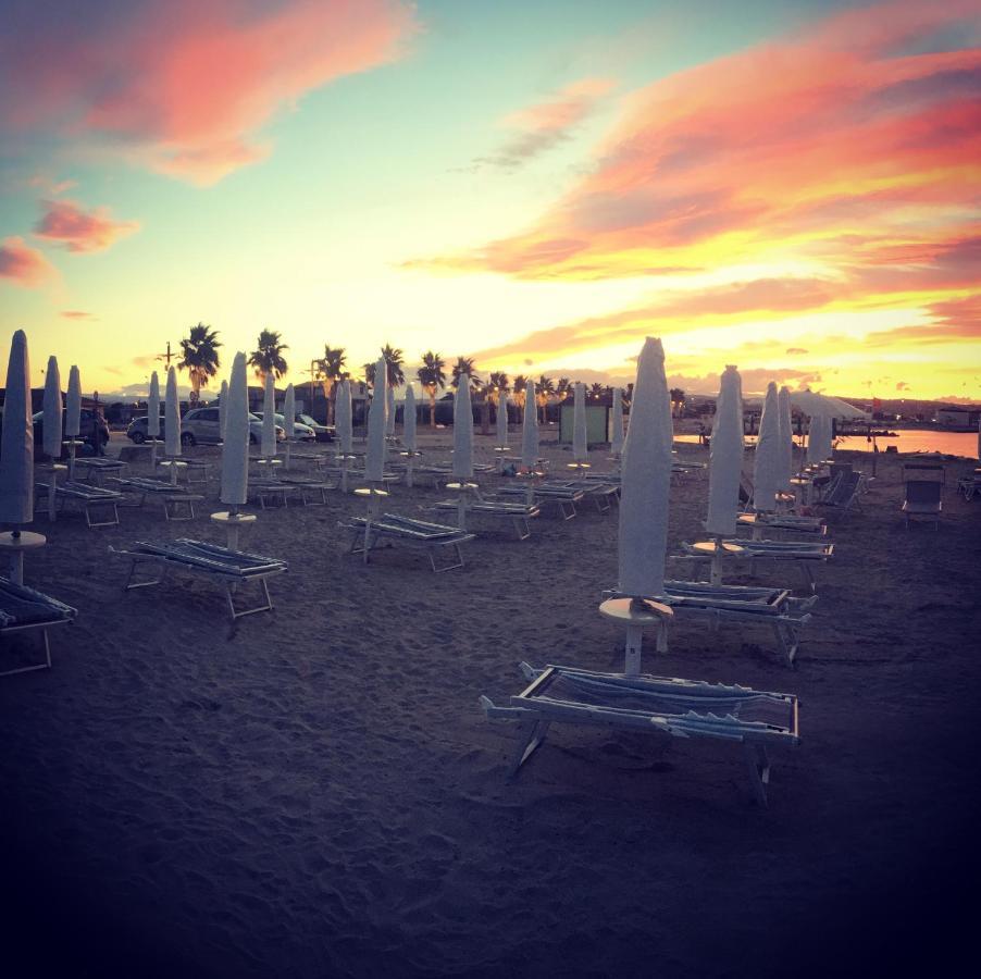 Hotel Strand مارينا دي مونتينيرو المظهر الخارجي الصورة